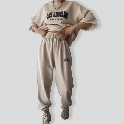 Leisure Style Short-sleeved Two-piece Suit