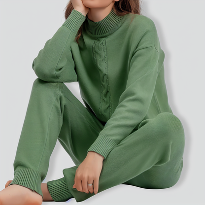 Relaxed Turtleneck Two-pieces Set
