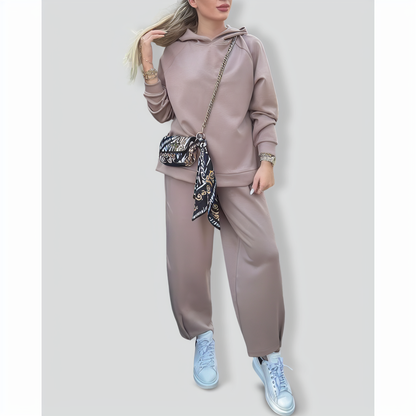 Hooded raglan sleeves and ankle-length trousers two-piece set