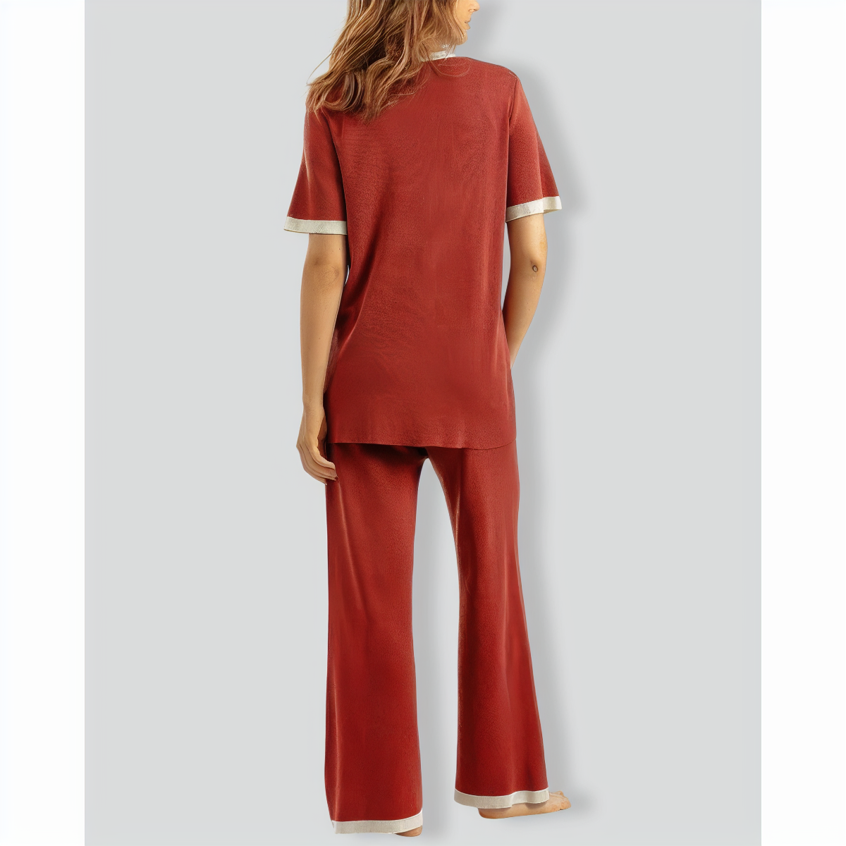 Contrast Color Short-Sleeved Top and Wide-Leg Pants Two-Piece Set