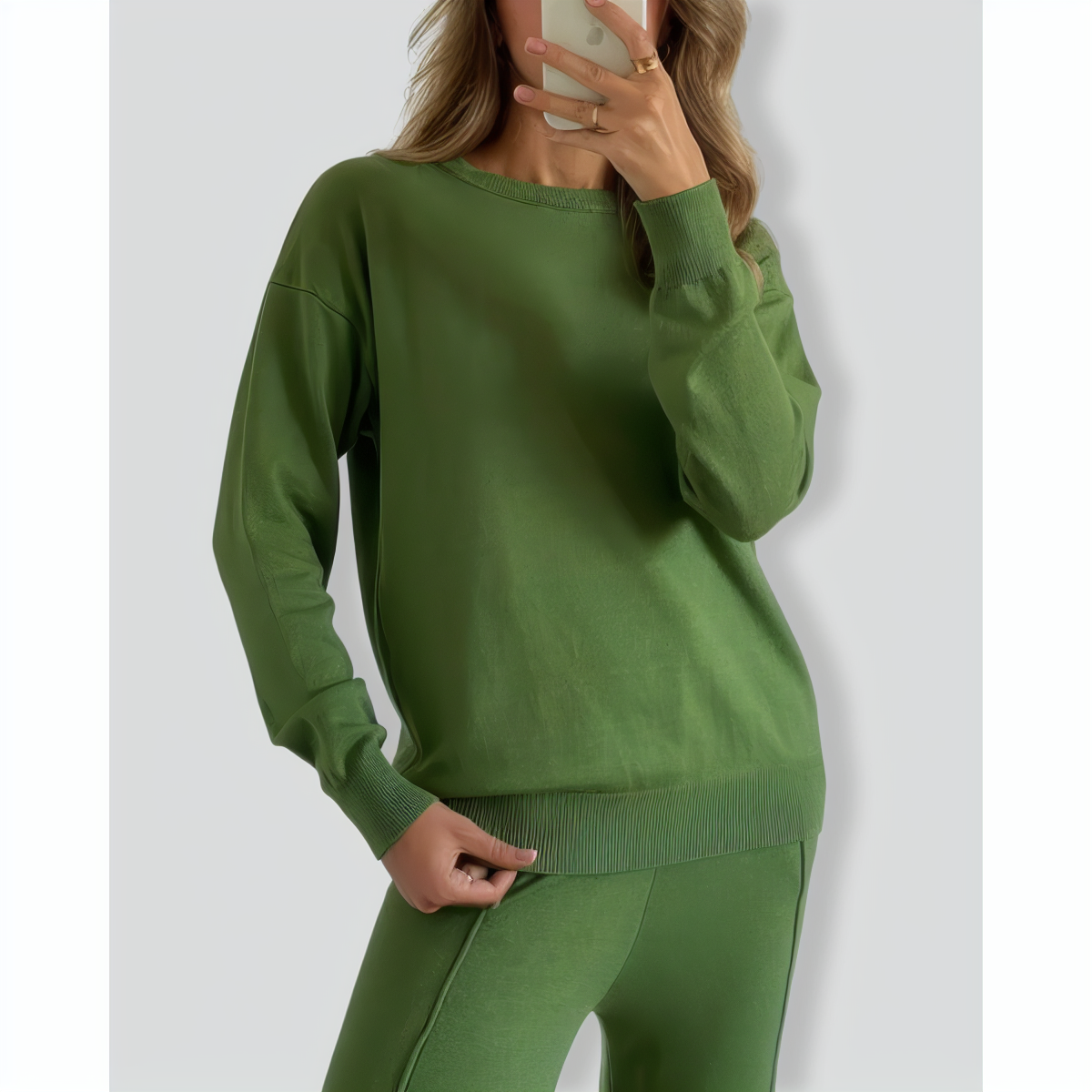 Casual Round Neck Top and Carrot Pants Knitted Two-Piece Set