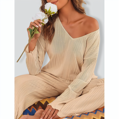 Warm Long Sleeve & Long Pants Pajamas Two Piece Set