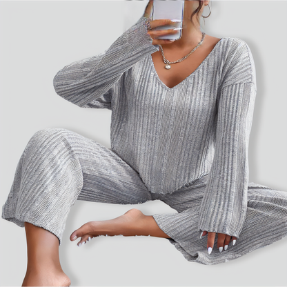 Warm Long Sleeve & Long Pants Pajamas Two Piece Set