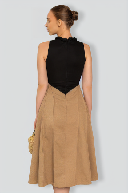 Bicolor Sleeveless Plies Midi Dress