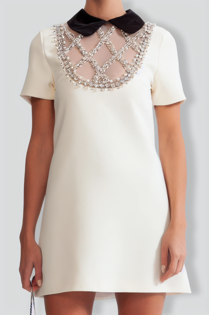 Dress with Contrasting Collar and Jewelry Details - White