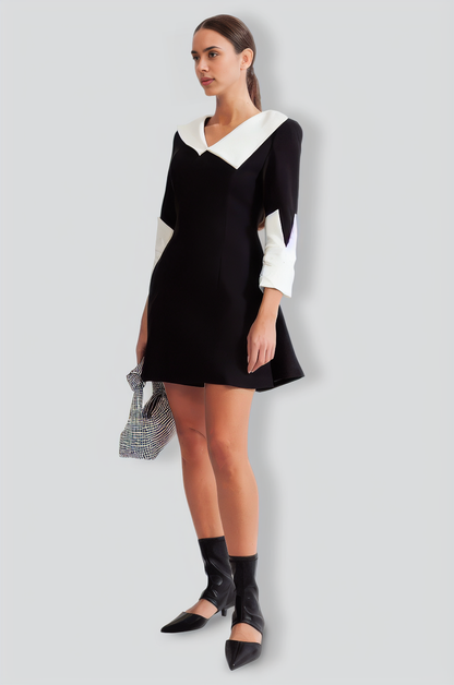 Doll dress with contrastant collar and cuffs - Black