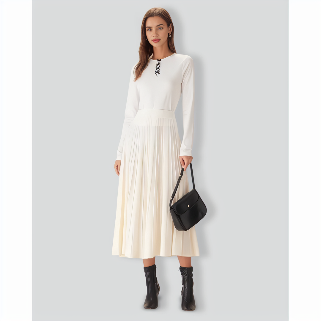 White Contrasting Bowknot Slim Tee