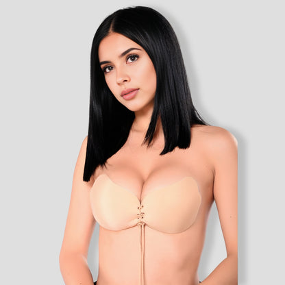 Pull Them Close Invisible Bra - Nude